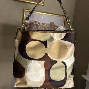 Authentic Rare Vintage Large Coach Optic Signature Tote🧩